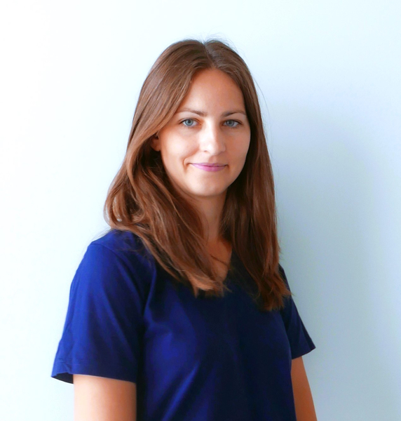 Zdjęcie na okładce dla dr Iwona Sihinkiewicz Fizjoterapia - IVOMED - Kraków